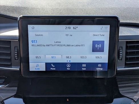 Used 2023 Ford Explorer Limited image 12