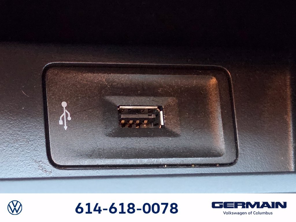 Used 2017 Volkswagen Jetta S w/ Jetta S Cold Weather Package FWD image 36