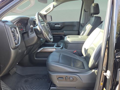 Used 2021 Chevrolet Silverado 1500 LT Trail Boss w/ Convenience Package II image 10