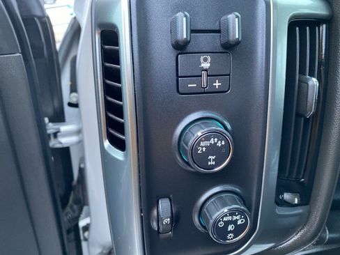 Used 2017 Chevrolet Silverado 1500 LTZ Z71 w/ Redline Edition image 14