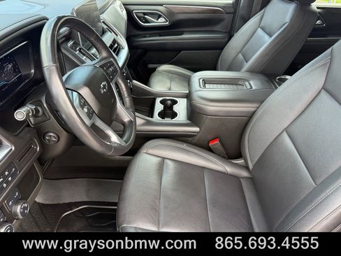 Used 2022 Chevrolet Tahoe Z71 w/ Luxury Package AWD/4WD image 12