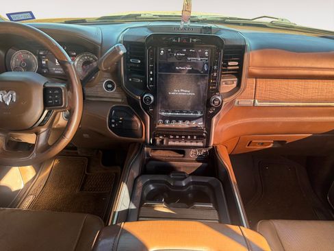 Used 2021 RAM 2500 Limited image 11