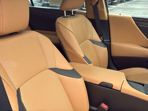 Used 2022 Lexus ES 350 w/ Premium Package FWD image 12