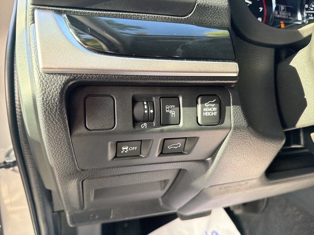 Used 2018 Subaru Forester 2.5i Limited AWD/4WD image 17