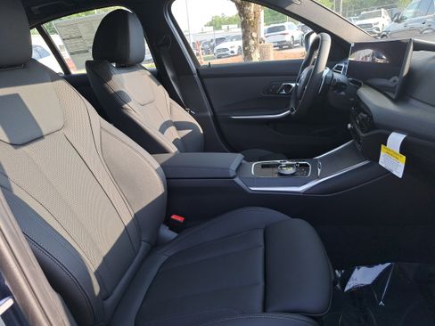 New 2026 BMW 330i xDrive Sedan w/ Premium Package AWD/4WD image 10
