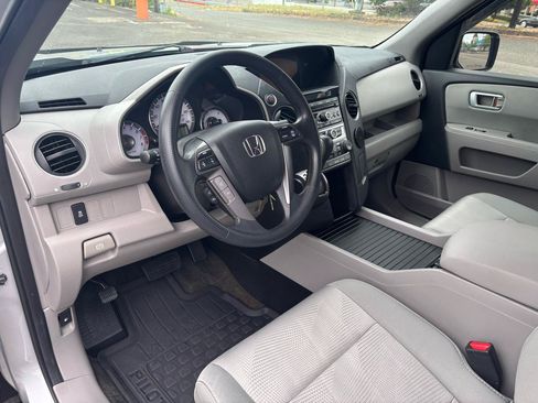 Used 2013 Honda Pilot LX image 12