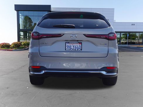 Used 2024 MAZDA CX-90 Plug-In Hybrid w/ Premium Pkg AWD/4WD image 5