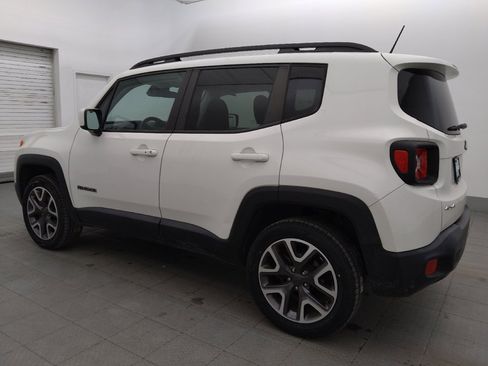 Used 2016 Jeep Renegade Latitude w/ Cold Weather Group AWD/4WD image 3