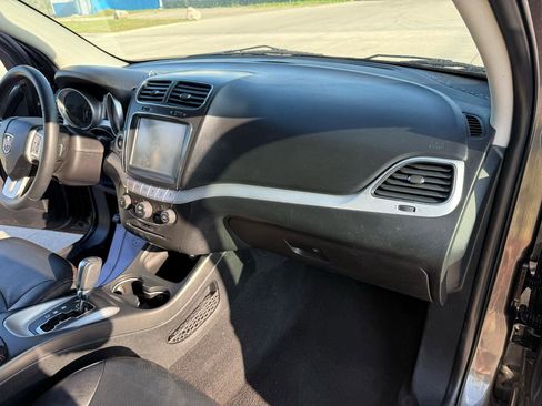 Used 2014 Dodge Journey R/T w/ Flexible Seating Group AWD/4WD image 25
