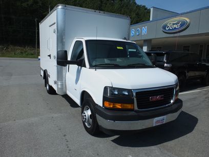 Used 2024 GMC Savana 3500 w/ Power Convenience Package