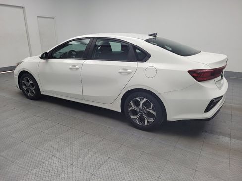 Used 2021 Kia Forte LXS image 3