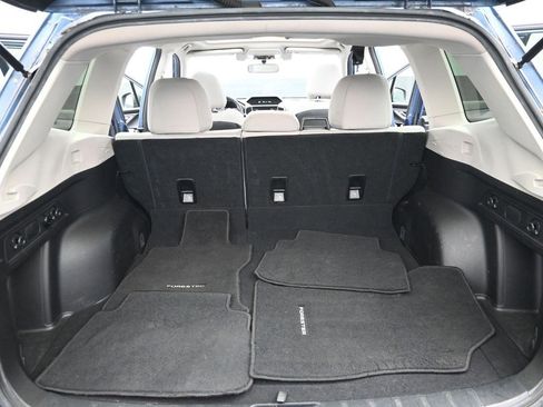 Used 2019 Subaru Forester Premium image 18