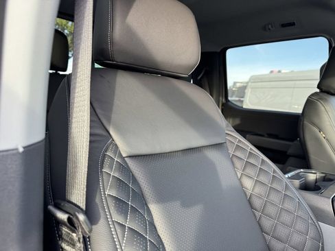 New 2026 Ford F350 XLT w/ XLT Premium Package AWD/4WD image 9