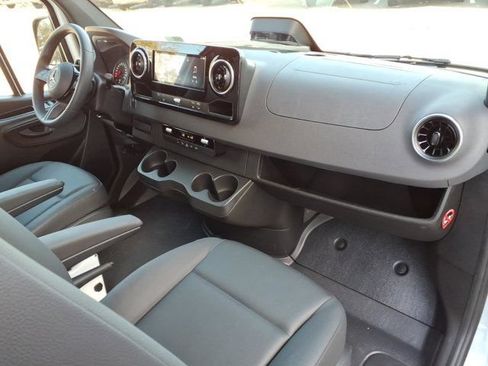New 2026 Mercedes-Benz Sprinter 2500 image 16