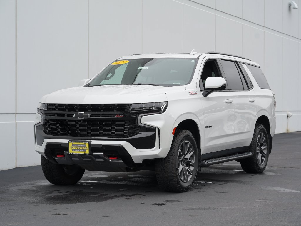 Certified 2023 Chevrolet Tahoe Z71 w/ Luxury Package AWD/4WD image 8
