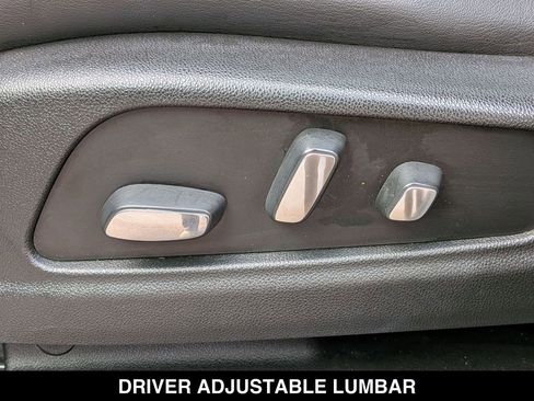 Used 2018 Cadillac XT5 Luxury w/ Driver Awareness Package image 22