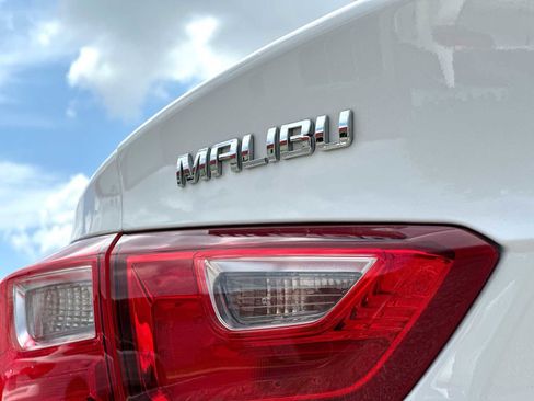 Used 2023 Chevrolet Malibu LS FWD image 15