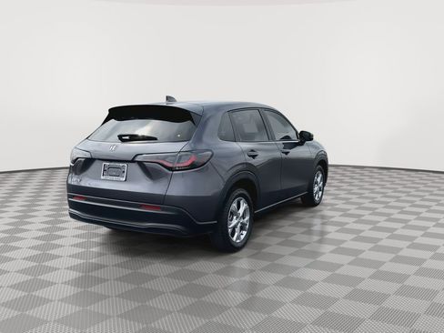 Used 2023 Honda HR-V LX image 8