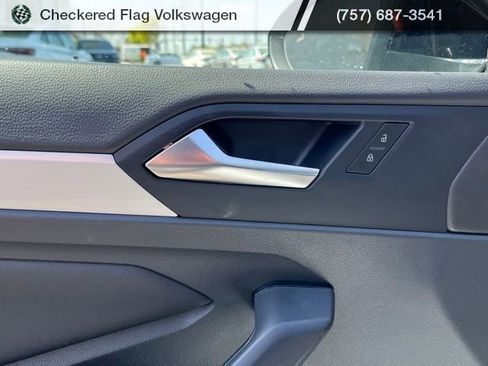 Used 2025 Volkswagen Jetta Sport image 14