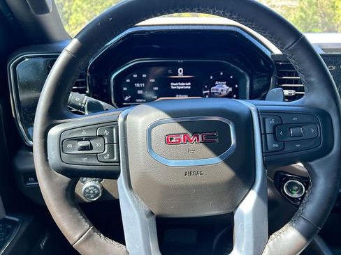 Used 2024 GMC Sierra 1500 SLT w/ SLT Premium Plus Package image 17