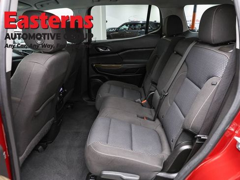 Used 2020 GMC Acadia SLE w/ Driver Convenience Package FWD image 23