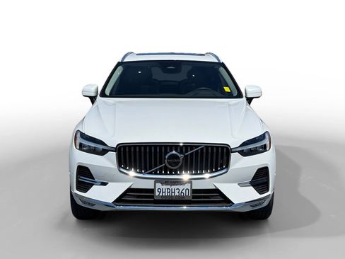 Used 2023 Volvo XC60 B5 Plus w/ Protection Package FWD image 8