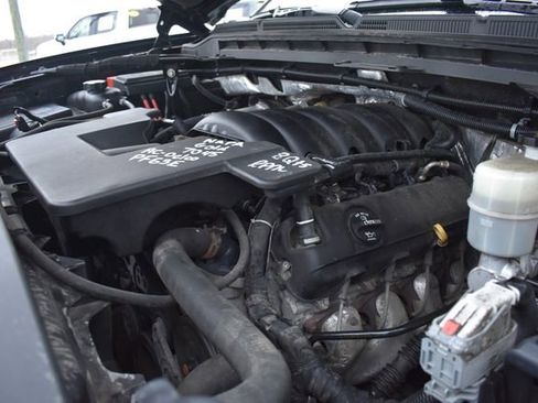 Used 2016 GMC Sierra 1500 SLT w/ SLT Premium Package image 39