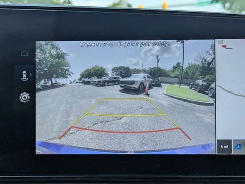 Used 2024 Hyundai Elantra SEL FWD image 19