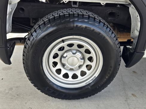 Used 2023 GMC Sierra 1500 Pro w/ Pro Value Package RWD image 26