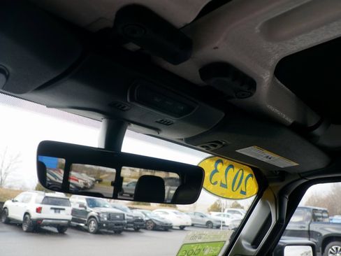 Used 2023 Jeep Gladiator Rubicon w/ LED Lighting Group image 28