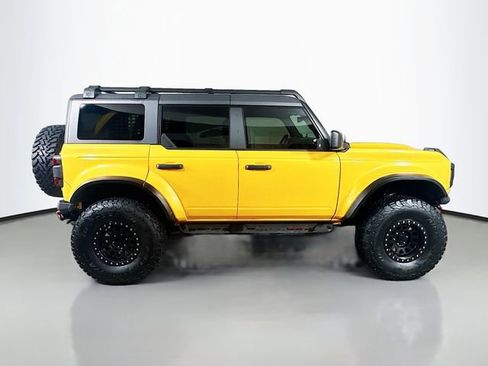 Used 2022 Ford Bronco Badlands image 5