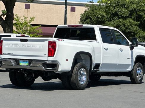 New 2026 Chevrolet Silverado 3500 LT image 3