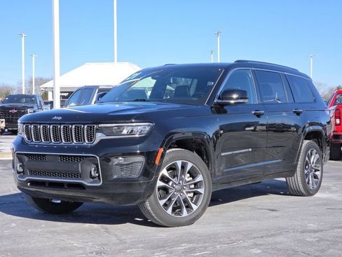 Used 2021 Jeep Grand Cherokee L Overland w/ Luxury Tech Group IV image 2