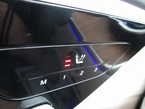 Used 2022 Mercedes-Benz C 300 4MATIC Sedan image 17