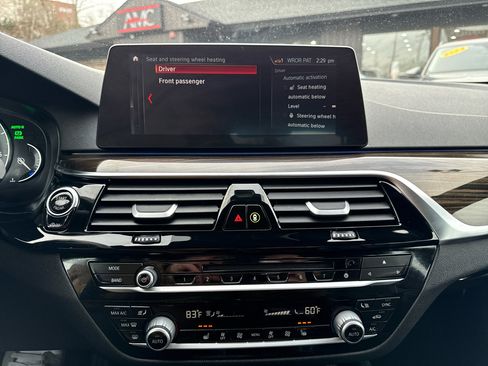 Used 2019 BMW 530i xDrive w/ Convenience Package image 44