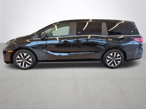 Used 2025 Honda Odyssey EX-L image 11