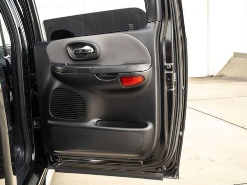 Used 2002 Ford F150 Harley-Davidson image 23