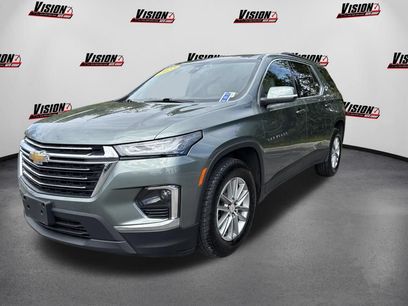 Used 2023 Chevrolet Traverse LT
