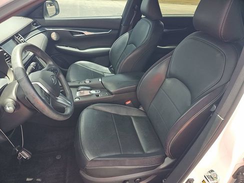 Certified 2023 INFINITI QX50 Sport FWD image 17