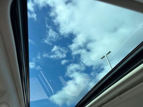 Used 2014 MAZDA MAZDA3 i Touring w/ Moonroof Package 1 image 17