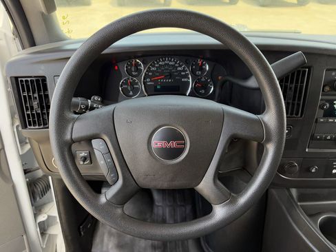 Used 2024 GMC Savana 2500 w/ Driver Convenience Package image 14