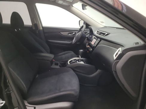 Used 2016 Nissan Rogue S FWD image 21