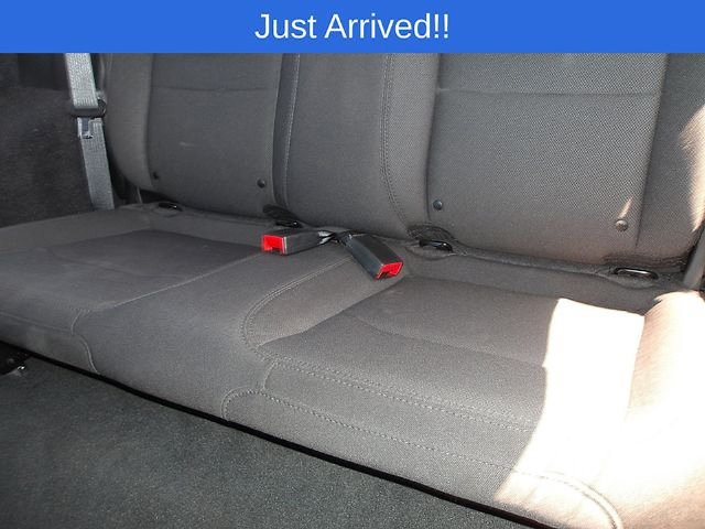 Used 2023 Jeep Wrangler Sport AWD/4WD image 12