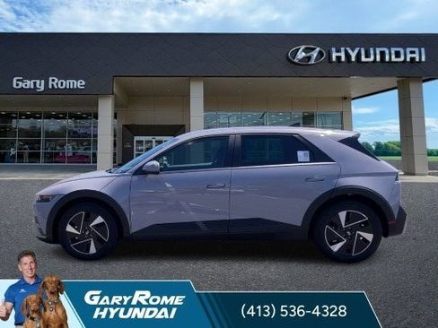 New 2026 Hyundai Ioniq 5 SE AWD/4WD image 5