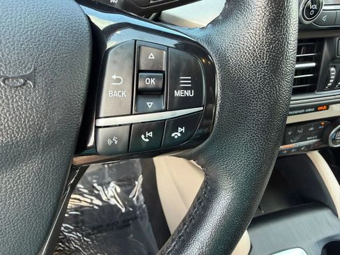 Used 2021 Ford Escape SEL FWD image 18