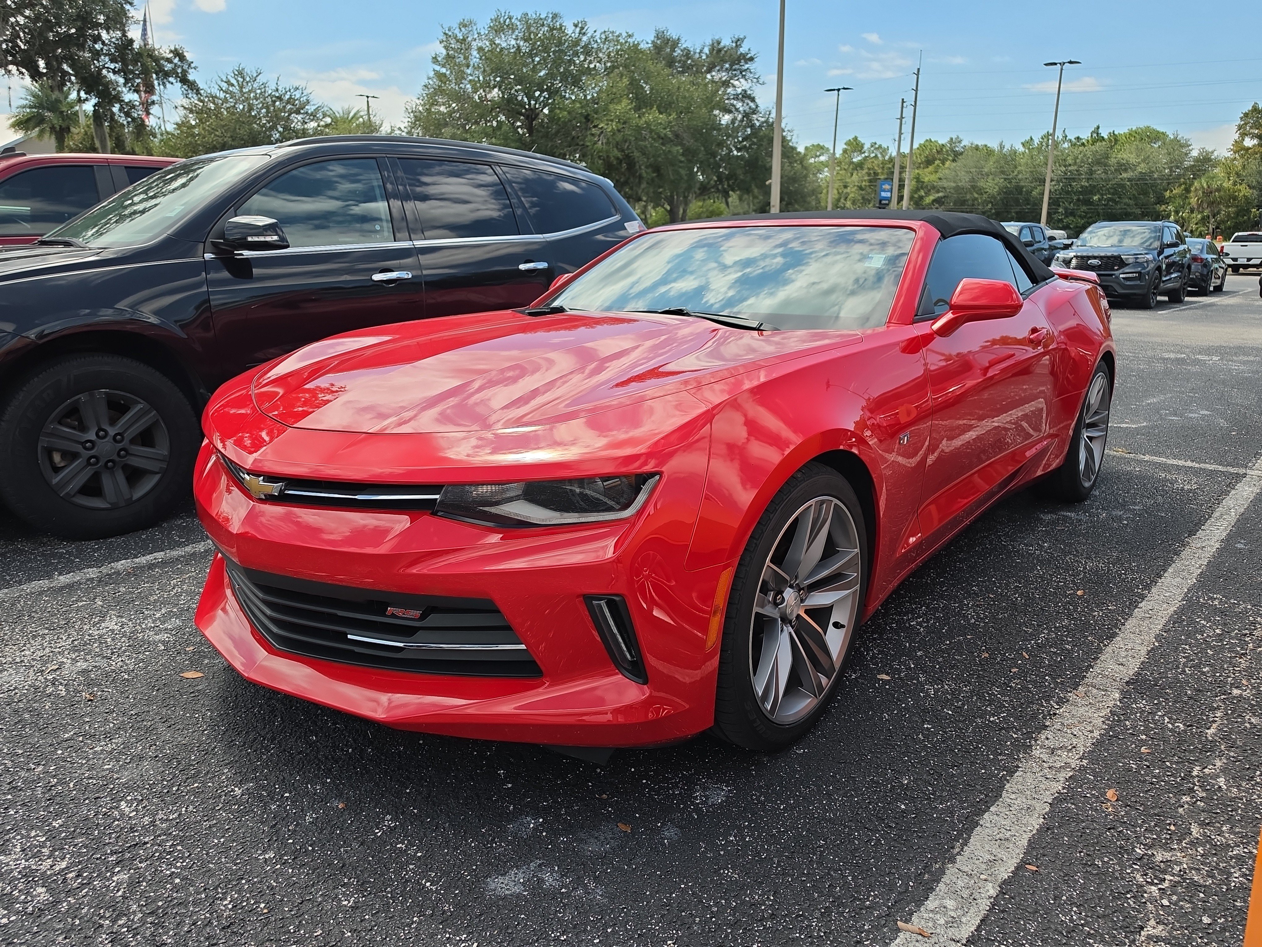 Used 2018 Chevrolet Camaro LT w/ RS Package RWD image 7