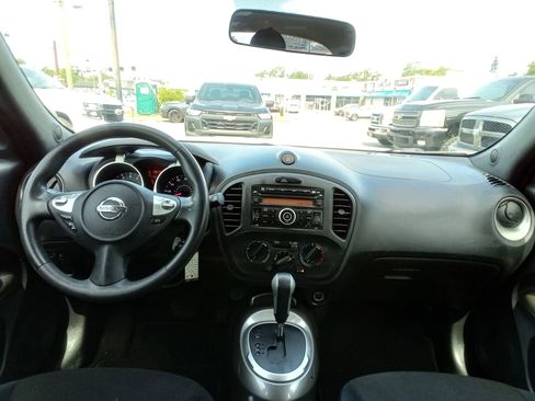 Used 2013 Nissan Juke S image 13