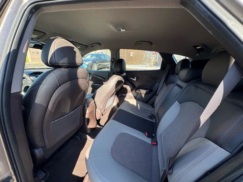 Used 2013 Hyundai Tucson GLS AWD/4WD image 24