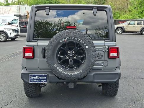 Used 2022 Jeep Wrangler Unlimited Sport AWD/4WD image 11