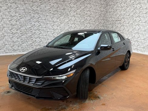 New 2026 Hyundai Elantra Sport w/ Cargo Package image 3